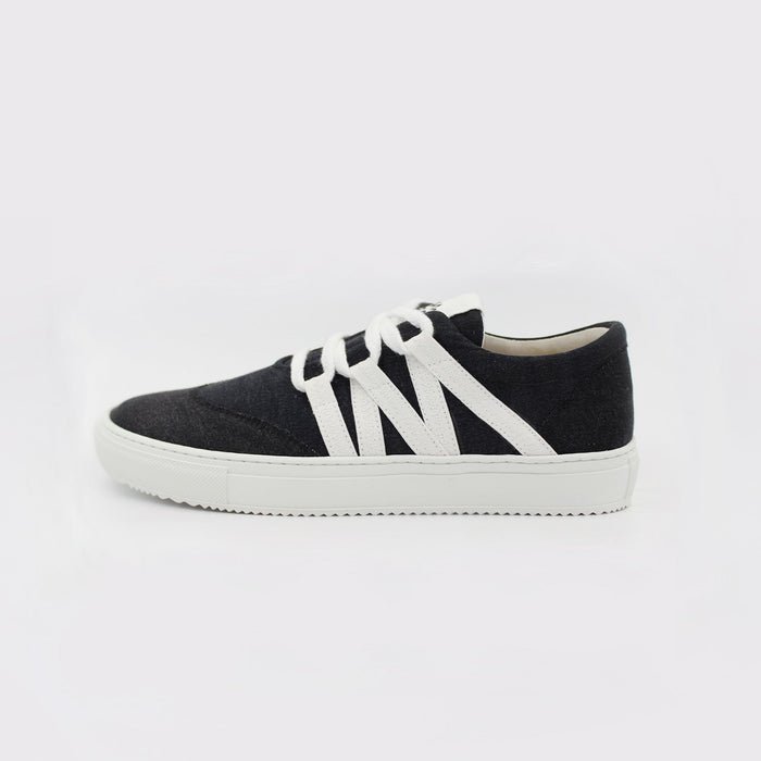 Black Phoenix Sustainable Sneakers Unisex