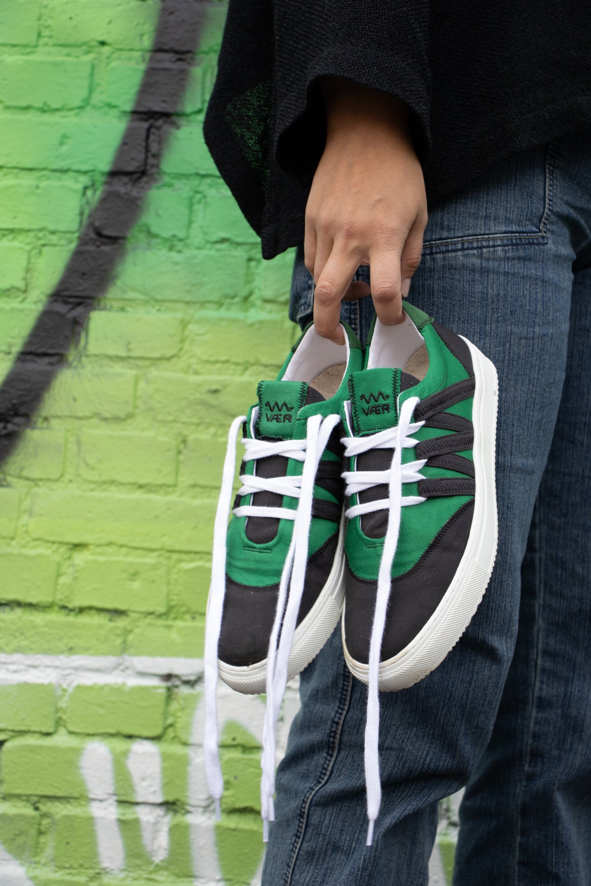 Sustainable Sneakers - Green/White Unisex