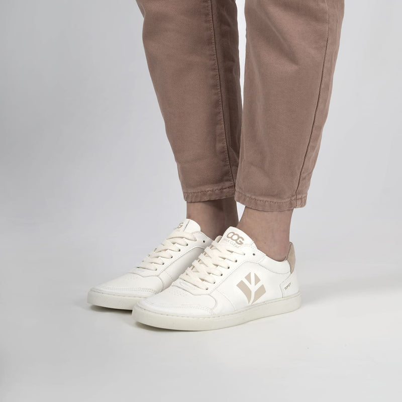 Topsy Vegan Sneaker Unisex | White / Beige