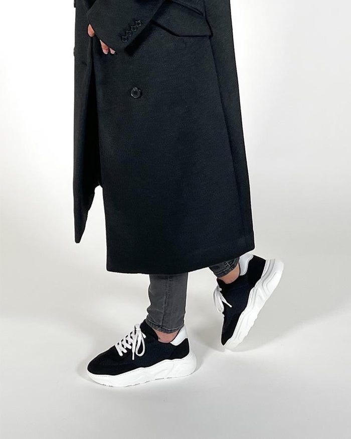 Evolve Sustainable Sneaker - Black, Humans are Vain,  Liv & Grace vegan